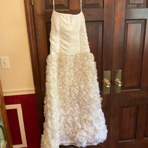 Tadashi Shoji Ivory Ruched Ruffled Halter Gown
